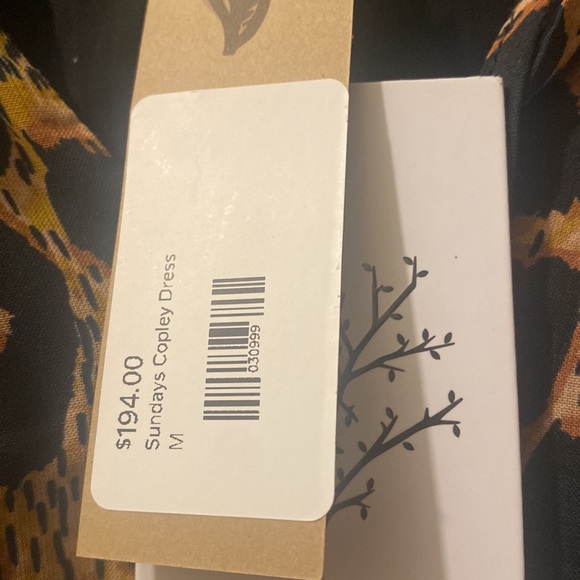 Sundays Women size Medium Wild Animal (leopard)Patterned Dress - Picture 14 of 16